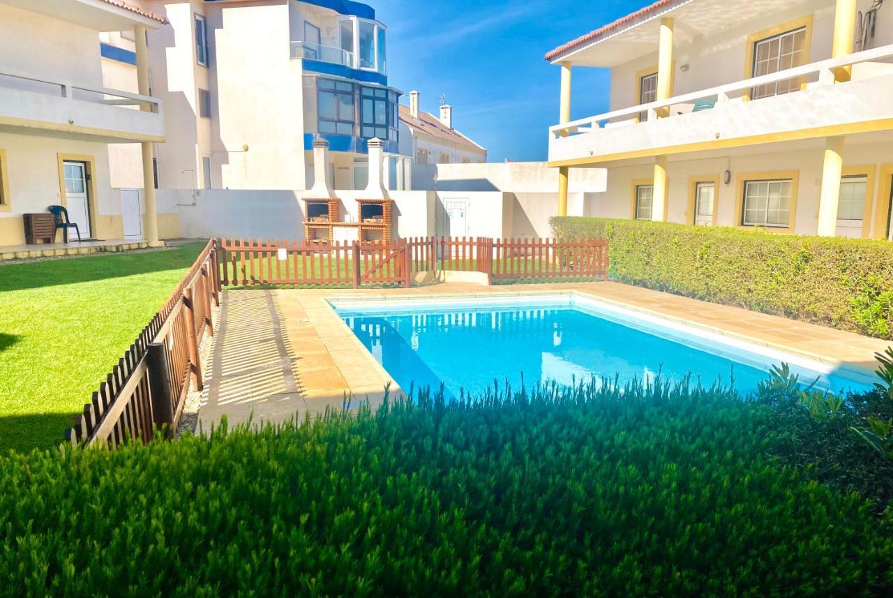Catarina House - Baleal Beach, Balcony, Pool เฟอร์เรล ภายนอก รูปภาพ