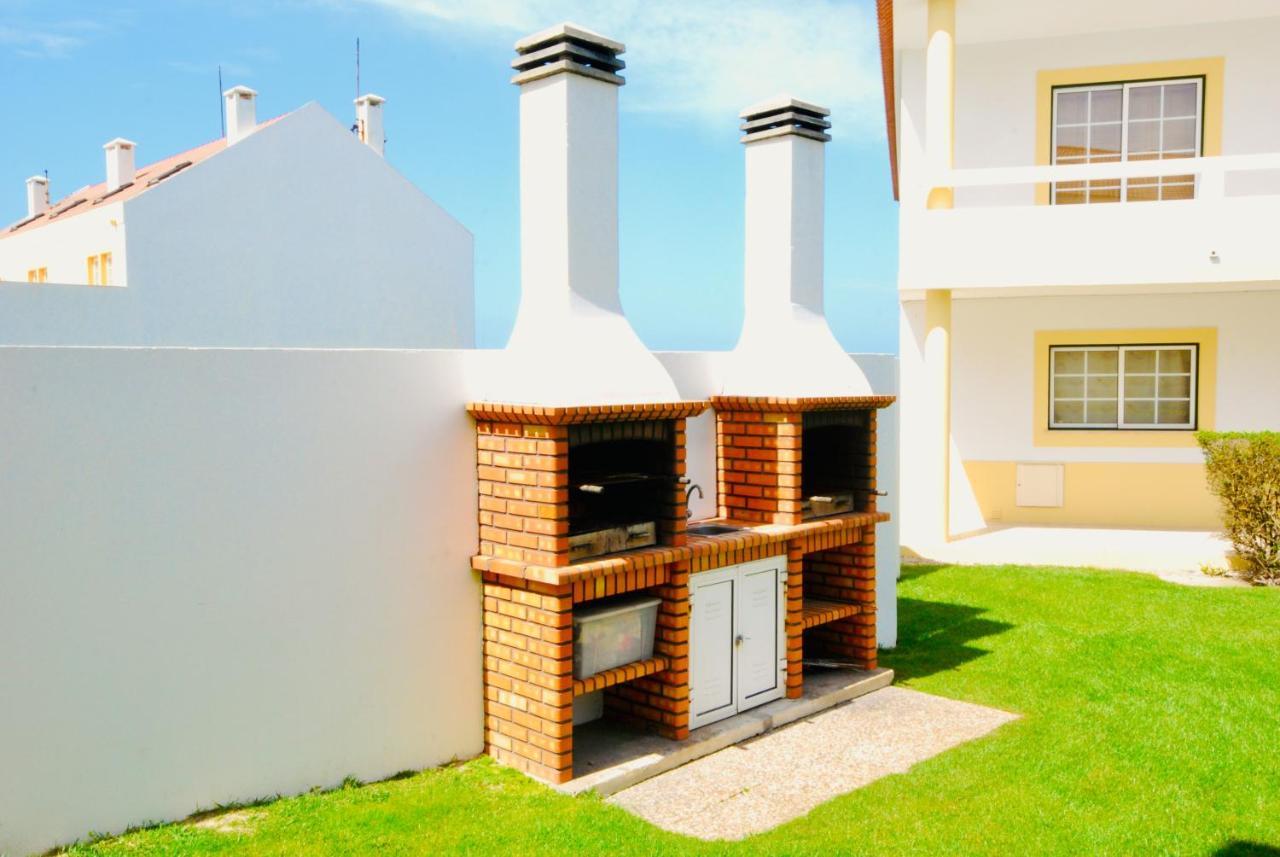 Catarina House - Baleal Beach, Balcony, Pool เฟอร์เรล ภายนอก รูปภาพ
