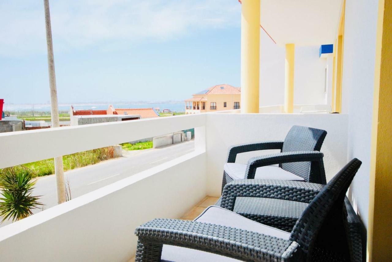 Catarina House - Baleal Beach, Balcony, Pool เฟอร์เรล ภายนอก รูปภาพ